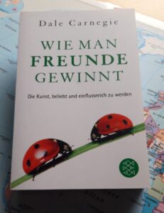 Buchcover von Dale Carnegie: Wie man Freunde gewinnt